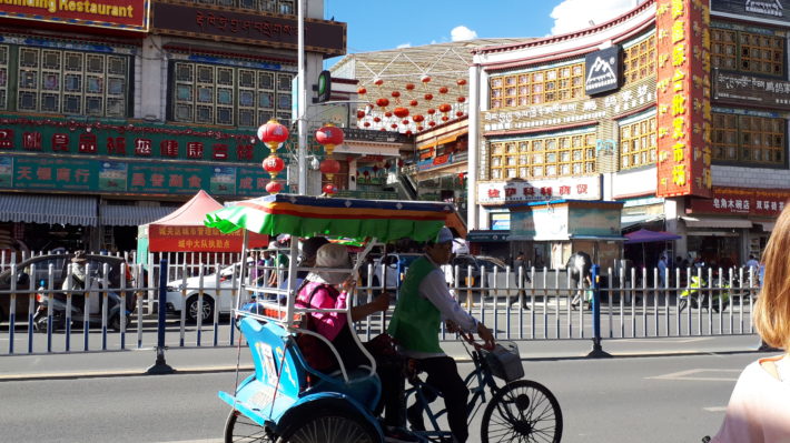 Potala, Lhasa, Tibet: povestea unei iubiri spirituale