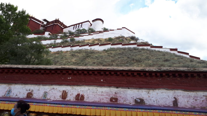 Potala, Lhasa, Tibet: povestea unei iubiri spirituale